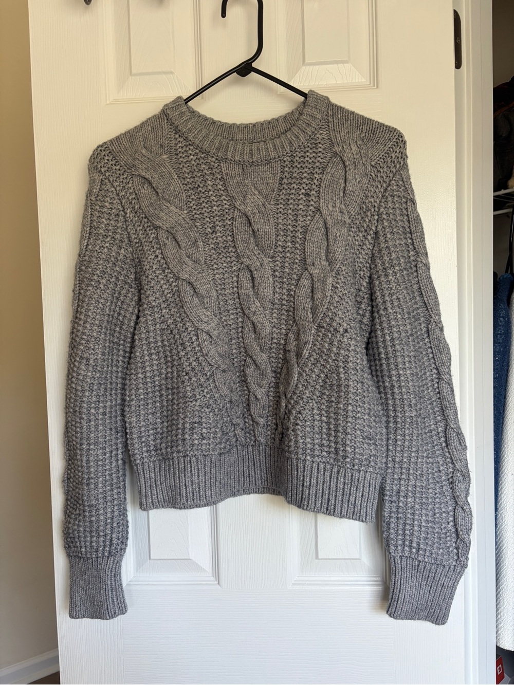Banana Republic Cotton-Blend Cable-Knit Sweater in a heather gray shade Medium